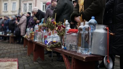 Вперше за новоюліанським календарем. Як відзначали Водохреще у Чернівцях Вперше за новоюліанським календарем. Як відзначали Водохреще у Чернівцях