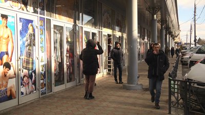 Перший день посиленого карантину в Житомирі – як працюють ринки, заклади харчування і торгівлі Перший день посиленого карантину в Житомирі – як працюють ринки, заклади харчування і торгівлі