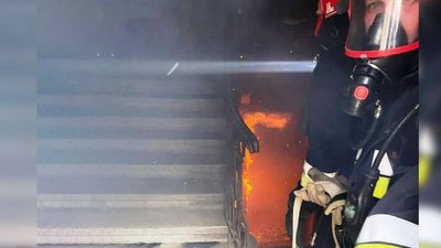 У Львові пожежники витягнули із задимленого будинку 2 дорослих та 4 дітей