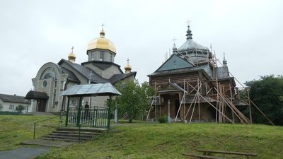 На Прикарпатті відновлюють 133-річну церкву