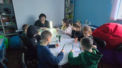 Допомога від "собаки-обіймаки": понад 500 дітей у Кропивницькому отримали хібукі-терапію Допомога від "собаки-обіймаки": понад 500 дітей у Кропивницькому отримали хібукі-терапію