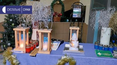 Пластуни у Сумах поділилися Вифлеємським вогнем миру Пластуни у Сумах поділилися Вифлеємським вогнем миру