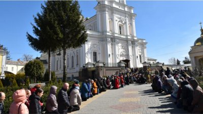 У Луцьку попрощалися з трьома загиблими захисниками