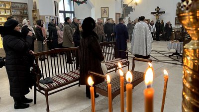 У Києві відбулася панахида за загиблими внаслідок російської атаки