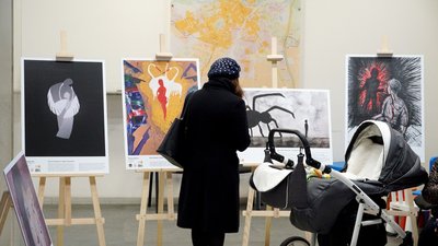 На Закарпатті організували виставку тематичних малюнків студентів академії мистецтв