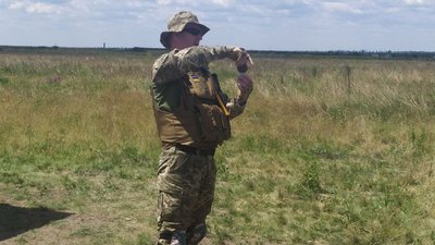 Бійці тероборони Кіровоградщини відпрацьовують навички ведення бою Бійці тероборони Кіровоградщини відпрацьовують навички ведення бою