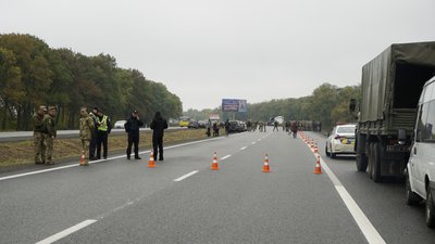Роковини катастрофи Ан-26 під Чугуєвом: фоторепортаж Роковини катастрофи Ан-26 під Чугуєвом: фоторепортаж