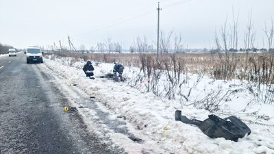 Смертельна ДТП на Рівненщині: водій збив пішохода і намагався уникнути відповідальності Смертельна ДТП на Рівненщині: водій збив пішохода і намагався уникнути відповідальності