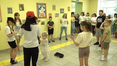 Об'єднані горем: для дітей, які втратили батьків на війні, влаштували свято