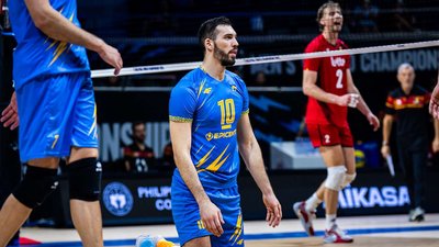 Емоції Юрії Семенюка під час матчу України проти Бельгії на ЧС з волейболу