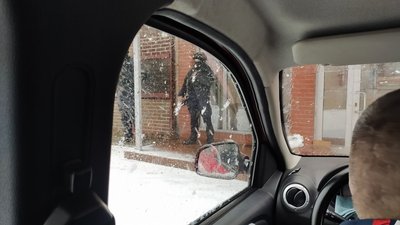 У Сумах на підприємстві "Керамейя" відбулися обшуки У Сумах на підприємстві "Керамейя" відбулися обшуки
