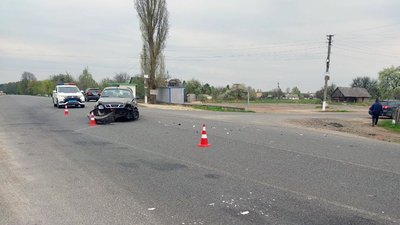 На Житомирщині у ДТП загинули дві велосипедистки На Житомирщині у ДТП загинули дві велосипедистки
