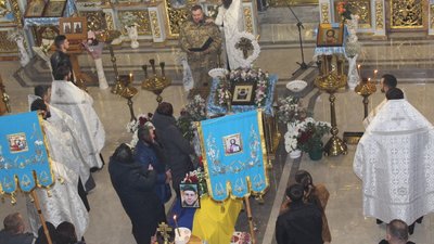 На Закарпатті попрощалися з полеглим на війні Іваном Пилипком На Закарпатті попрощалися з полеглим на війні Іваном Пилипком