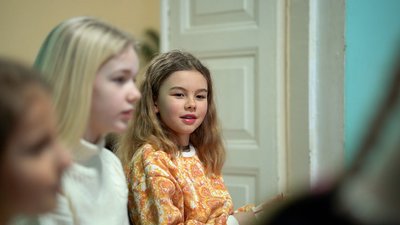 Сумська піаністка Єлизавета Левченко про концерти на передовій, талант-центр "Лелі" і виступ з Монатіком Сумська піаністка Єлизавета Левченко про концерти на передовій, талант-центр "Лелі" і виступ з Монатіком