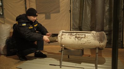 Можна зарядити телефон та зігрітися: як у громаді на Вінниччині працюють "пункти незламності" Можна зарядити телефон та зігрітися: як у громаді на Вінниччині працюють "пункти незламності"