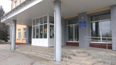 Школи Лозової перевели на дистанційне навчання через проблеми з водою