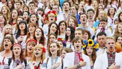 На Кіровоградщині спробують встановити співочий рекорд. 49 громад виконають Гімн України