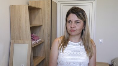 Комендантка прихистку, переселенка з Харкова Євгенія Мойсеєва розповідає про переїзд з Бахмута у 2014 році Комендантка прихистку, переселенка з Харкова Євгенія Мойсеєва розповідає про переїзд з Бахмута у 2014 році