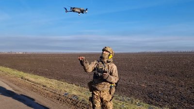 103-тя бригада ТрО показала, як завдяки операторам БПЛА знищили російський танк