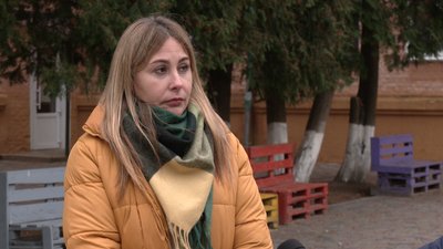 Учні 5-11 класів повернулися до очного навчання у 16 школах Чернігова Учні 5-11 класів повернулися до очного навчання у 16 школах Чернігова