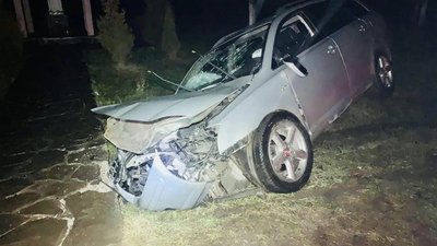 На Франківщині у двох ДТП травмувалися дорослий і двоє дітей