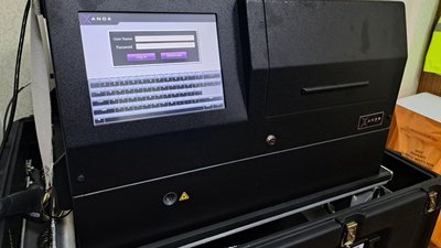 ДНК-профіль людини, дослідження, поліція, криміналісти, криміналістична станція ДНК-профіль людини, дослідження, поліція, криміналісти, криміналістична станція