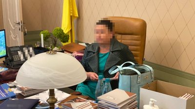 Голову суду в Харкові, підозрювану у корупції, залишили на посаді