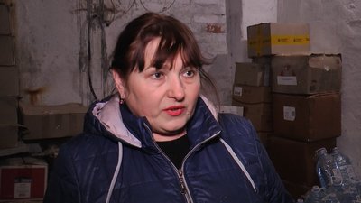 З генераторами та буржуйками. В Покровську в підвалах будинків облаштовують укриття З генераторами та буржуйками. В Покровську в підвалах будинків облаштовують укриття