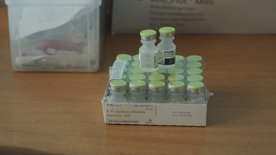 Вінницьких рятувальників почали вакцинувати американською вакциною Pfizer Вінницьких рятувальників почали вакцинувати американською вакциною Pfizer