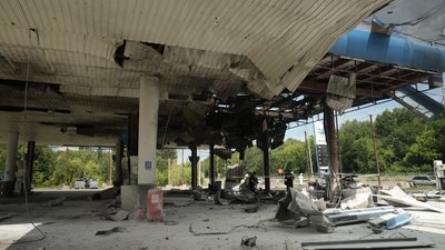 АЗС в Сумах після російської атаки