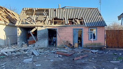 Постійні обстріли та інформаційна блокада: у прифронтових Сватовому та Кремінній чують наближення боїв