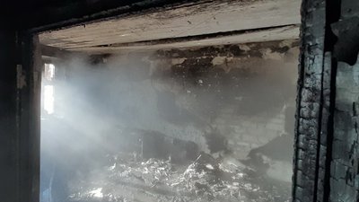 Вибух в квартирі на Харківщині: власник оселі отримав 90% опіків тіла Вибух в квартирі на Харківщині: власник оселі отримав 90% опіків тіла