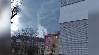 Під Житомиром зранку було чутно звуки вибухів – дітей просять не вести до шкіл та садочків Під Житомиром зранку було чутно звуки вибухів – дітей просять не вести до шкіл та садочків