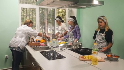 Чотири майстерні в одному місці. У Кропивницькому презентували міжшкільний ресурсний центр Чотири майстерні в одному місці. У Кропивницькому презентували міжшкільний ресурсний центр