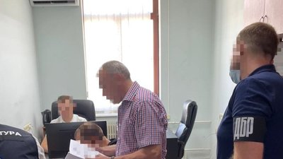 Двом працівникам СІЗО у Харкові повідомили про підозру після вбивства в ізоляторі