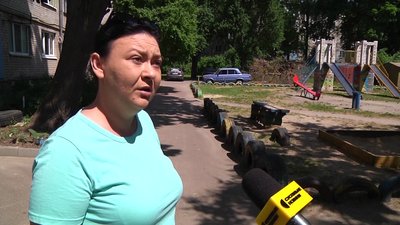 У Житомирі під час повітряної тривоги люди не змогли потрапити в укриття У Житомирі під час повітряної тривоги люди не змогли потрапити в укриття