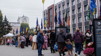 Війна, історії Героїв, пам'ять