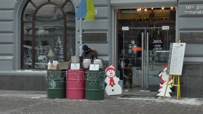 Вхід до ресторану Вхід до ресторану
