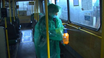 У Луцьку почали дезинфікувати громадський транспорт У Луцьку почали дезинфікувати громадський транспорт