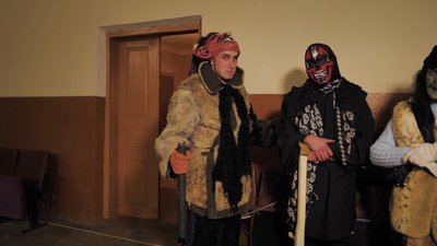 У сучасному вертепі села Жабинці грає місцева молодь