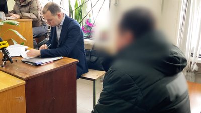 Справa про закупівлю автобусів: двом підозрюваним обрали запобіжні заходи