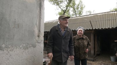 "Треба ще внуків няньчити": історія Тетяни Лапко, яка чи не єдина вакцинувалася у селі на Харківщині "Треба ще внуків няньчити": історія Тетяни Лапко, яка чи не єдина вакцинувалася у селі на Харківщині