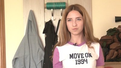 В Івано-Франківську волонтери шиють для бійців аптечки із системою Molle В Івано-Франківську волонтери шиють для бійців аптечки із системою Molle