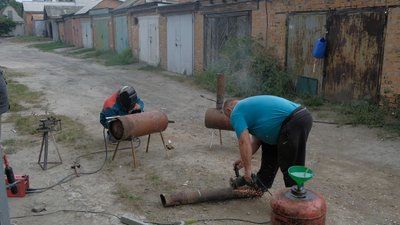Бандеропіч для українських захисників майструють троє вінничан Бандеропіч для українських захисників майструють троє вінничан