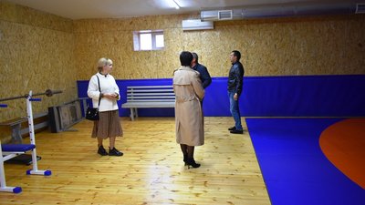 У залі греко-римської боротьби дитячо-юнацької спортивної школи у Звягелі завершили ремонтні роботи У залі греко-римської боротьби дитячо-юнацької спортивної школи у Звягелі завершили ремонтні роботи