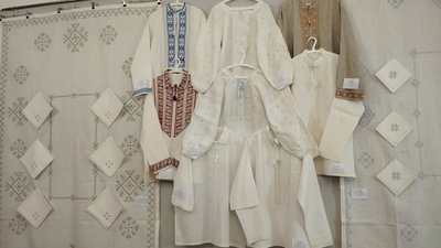 "Свято в душі, коли вдягаєш вишиванку": у Полтаві відкрили виставку вишивки майстрів "Свято в душі, коли вдягаєш вишиванку": у Полтаві відкрили виставку вишивки майстрів