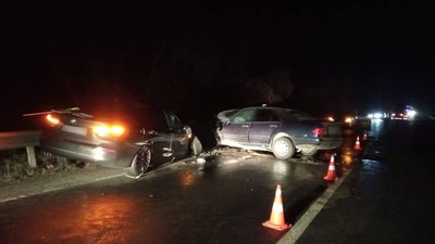 У ДТП на Закарпатті загинула жінка, четверо людей отримали травми