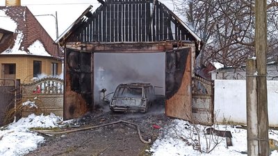Фото з місця пожежі у Диканьці Фото з місця пожежі у Диканьці