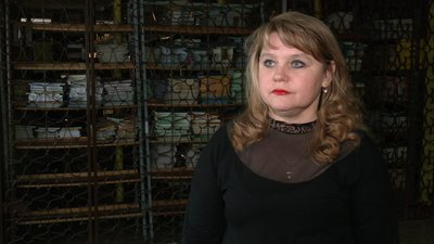 Заступниця директора ліцею№ 32 у Чернігові Олена Ячмінник Заступниця директора ліцею№ 32 у Чернігові Олена Ячмінник