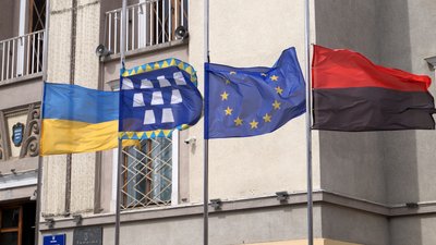 На Львівщині попрощалися із загиблим під Черніговом 22-річним офіцером Олександром Бандровським